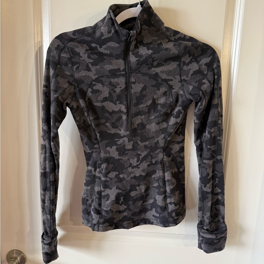 Lulu run briskly size 2 jacket